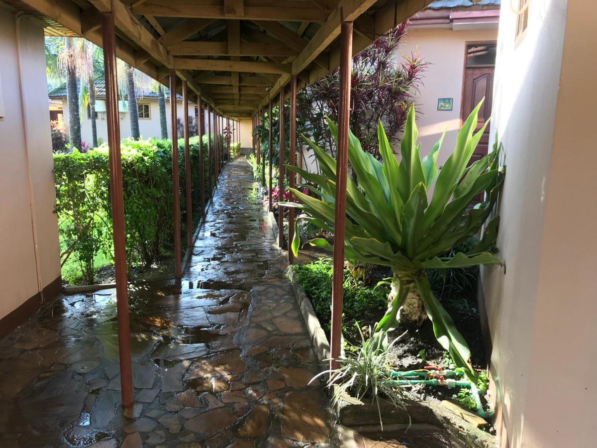 Ahadi Lodge Arusha Exterior foto